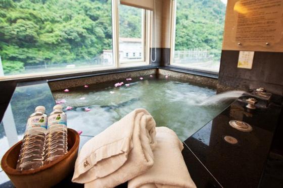 Hoya Hot Spring Inn Wulai Εξωτερικό φωτογραφία